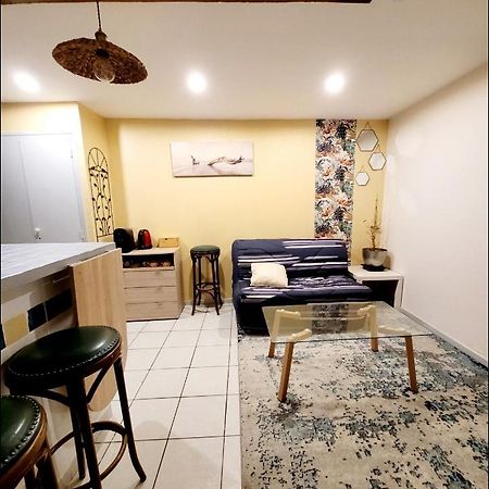 Appartements Miawe Тарб Екстер'єр фото